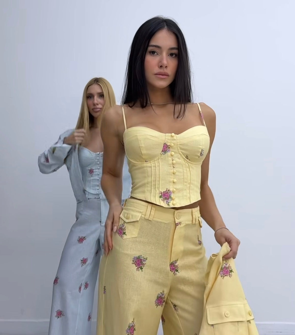 TRIO BELINDA