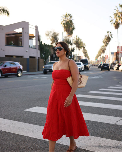 DRESS STHE